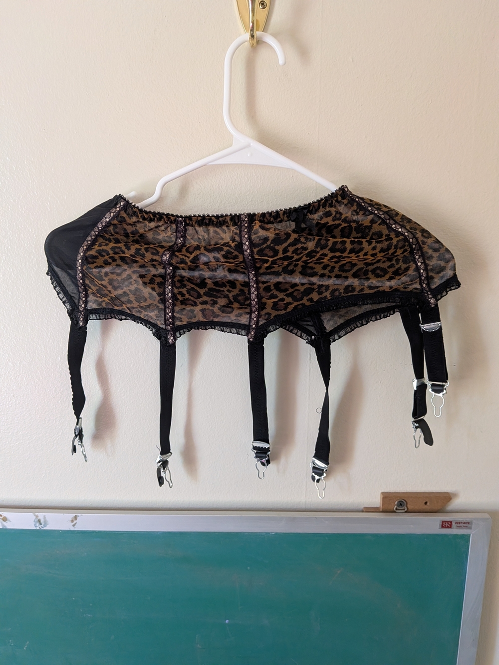 Leopard Print Garter Belt - Black & Brown